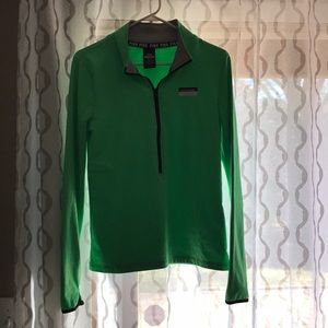 Medium ultimate VS half zip